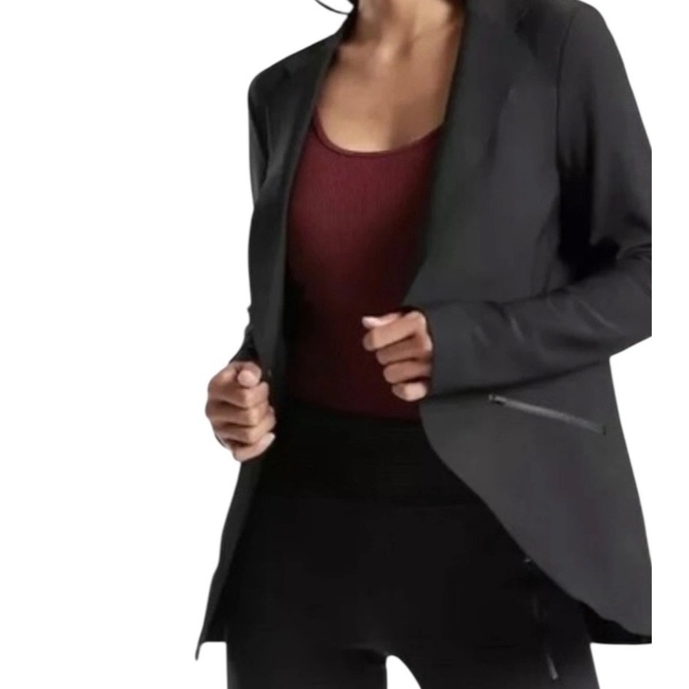 Athleta Interstellar Blazer Black Single Snap Ventilated Back Travel Work Size 4